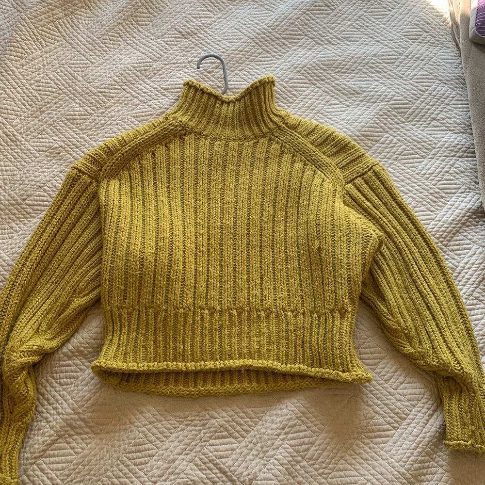 Gorgeous Mustard Yellow Knitted Turtleneck Sweater